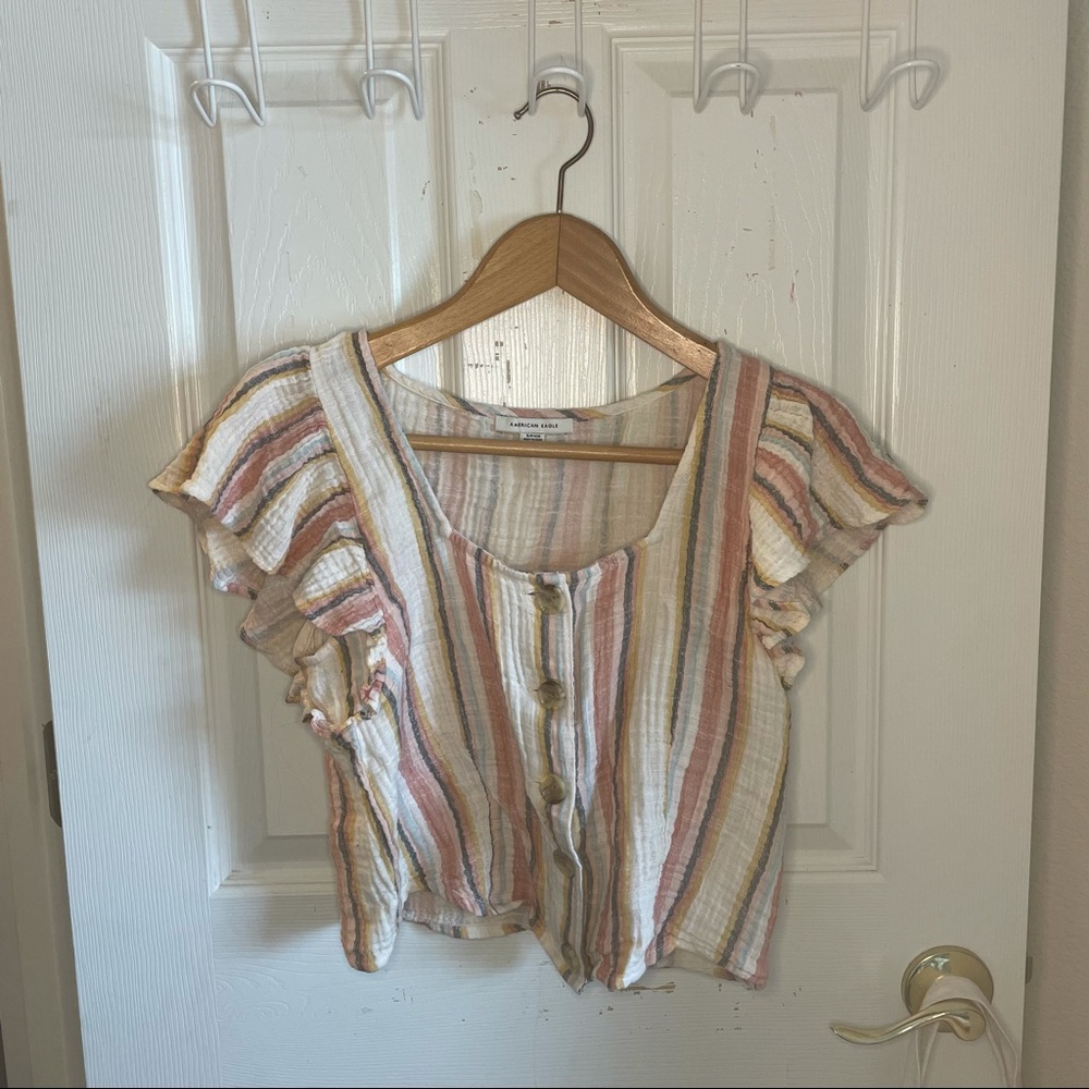 American Eagle boho striped button up crop top!